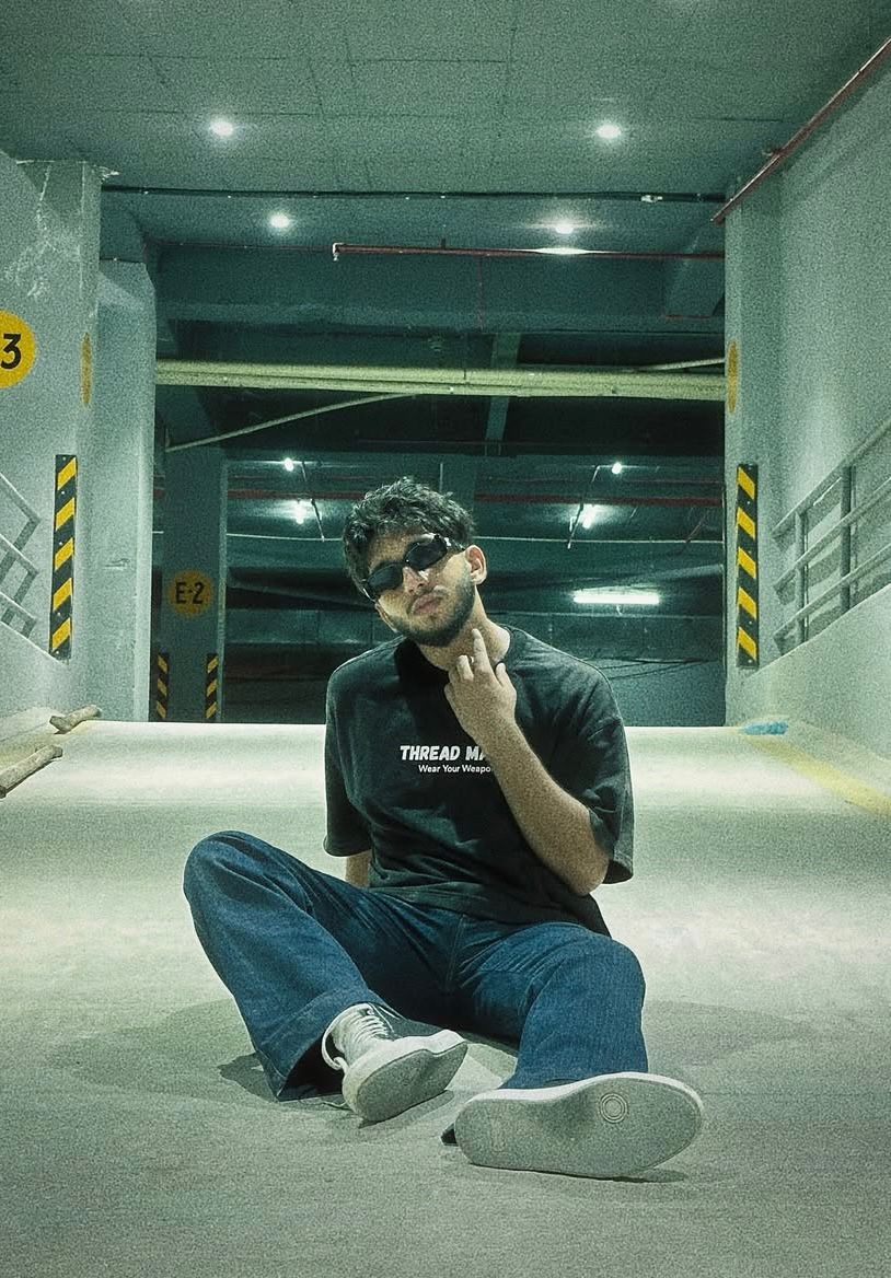 Black Stone Wash TEE